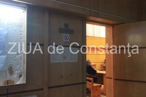 Judecatorii au amanat pentru a patra oara pronuntarea in dosarul militarului care ar putea fi despagubit toata viata de Ministerul Apararii 