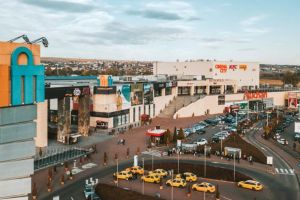 Târg handmade şi ateliere creative pentru copii, la Iulius Mall Suceava