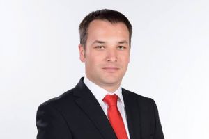 Licitaţie pentru extinderea canalizării şi montarea de staţii de pompare la Zărneşti