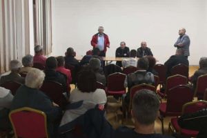 PSD Alba ”a dat iama” în băsişti. Aproape toată organizaţia PMP dintr-o comună a trecut la social democraţi