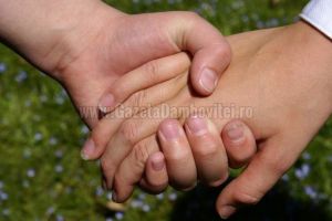 PUCIOASA: O fată de 14 ani a ajuns la spital după o partidă de sex cu un bărbat de 44 de ani