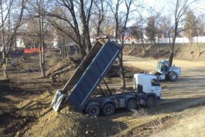 Lucrări de drenare în Parcul Tineretului din Luduş