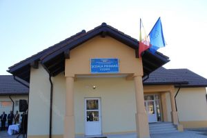 Cum arată şcoala primară din satul Cuşma, reabilitată cu 650.000 de lei prin PNDL