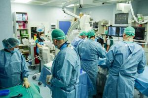 A 6-a operaţie de transplant de inimă realizată la Târgu Mureş, pe 2019. Pacientul aflat în stare gravă de insuficienţă cardiacă a primit o nouă şansă