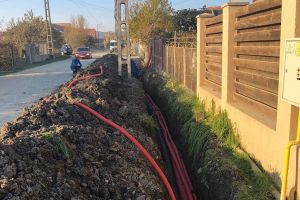 Cablurile de pe Valea Ghinzii, îngropate