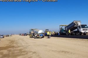 A început asfaltarea tronsonului Cristian-Râşnov, de pe viitoarea autostradă Braşov-Comarnic (Video)