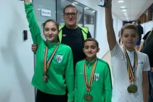 Au umplut bazinul de medalii!