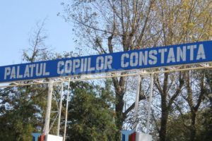 Directorii unitatilor de invatamant din Constanta, convocati in sedinta. Ce se va discuta