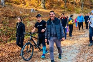 Adrian Oprică: “Le-am arătat oamenilor, în pădure, la o plimbare, ce înseamnă un drum forestier adevărat” (FOTO)