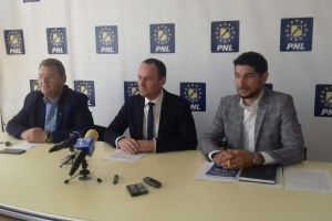 Preşedintele României, Klaus Iohannis, vine joi în judeţul Dâmboviţa