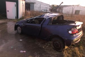 Masina rasturnata pe DN51A, la Fantanele/ Trei persoane, intre care doi copii, au ajuns la spital