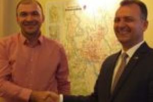 „Stop, resetăm tot!”. Curăţenie printre şpăgari şi sprijin pentru medicii care merită