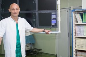 VIDEO: Dr. Lucian Mărginean, interviu la Mediafax: ”În AVC, timpul este creier”
