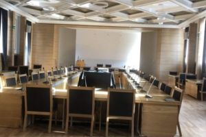 Bani la rectificare şi proiecte imobiliare în Consiliul Local Piteşti