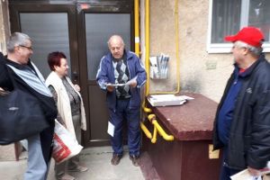 REVOLTĂ în Vlaicu: „Să vină Bibarţ!” Primii la DEMOLAT, ultimii la REGENERAT (GALERIE FOTO + ACTE)