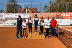 Peste 50 de copii au participat la ultimul turneu al anului de la Fălticeni