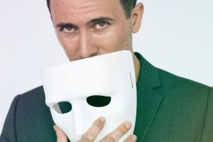 Cea mai întunecată parte a zodiei! Ce ţi-e teamă să scoţi la suprafaţă