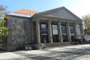 Casa de Cultură: au fost terminate lucrările de reabilitare la acoperişul imobilului