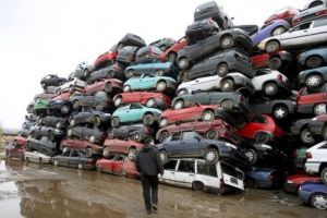 DOSAR PENAL pentru un administrator al unei firme din Câmpeni: Peste 400 de autovehicule netratate identificate de poliţişti