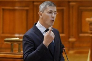 Se încearcă muşamalizarea afacerilor lui Dan Barna. Acuzaţii grave la adresa liderului USR