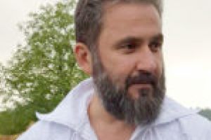 Stareţul Justinian, Cetăţean de Onoare pentru ridicarea mănăstirii în care s-a dat dezlegare la relaţii homosexuale!