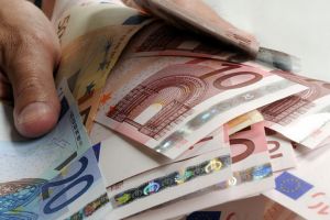 „Unde sunt fondurile europene din judeţul Braşov?” Dezbatere despre proiectele derulate şi utilizarea fondurilor europene