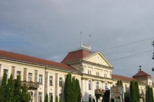 ANUNȚ DE INTERES PUBLIC: 1 noiembrie – zi liberă