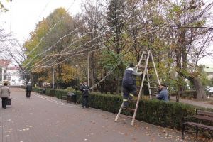 Administraţia locală a început pregătirile pentru sărbătorile de iarnă