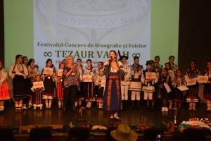 Festivalul-concurs de etnografie şi folclor „Tezaur valah”, ediţia a II-a, la Suceava