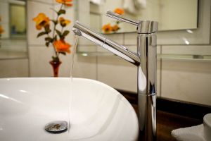 Sibienii de pe străzile Cărămidăriei, Varului, Mozaicului şi Granitului rămân vineri fără apă