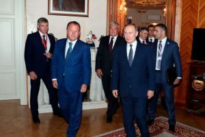 Vizer, vizitat de Putin: Preşedintele Rusiei a mers la sediul Federaţiei Internaţionale de Judo. Vezi ce i-a spus românului (FOTO)