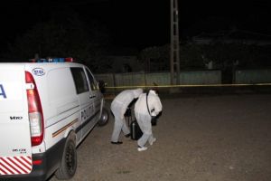 Crimă! O mamă de 36 de ani a fost ucisă de iubitul cu şapte ani mai tânăr