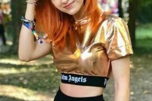 Monden! Cum arată locuinţa actriţei din Botoşani, care face furori în serialele româneşti