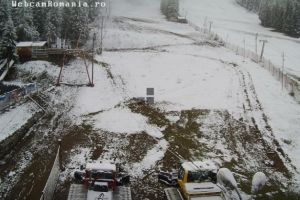 Prima ninsoare: Zonele de munte ale judeţului Bihor, acoperite cu zăpadă (VIDEO)