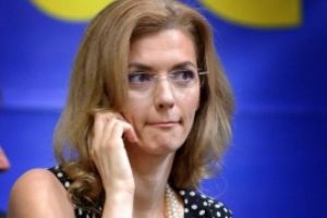 PNL loveste si in magistrati! Gorghiu vrea sa desfiinteze pensionarea anticipata