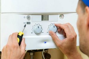 Aparaturi electrocasnice „prăjite”, în urma unei avarii la reţeaua de energie, în Obcini