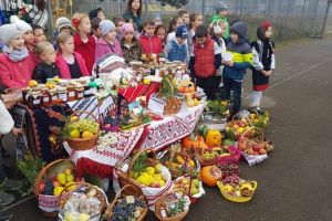 “Bogăţiile toamnei”, la Şcoala Gimnazială Nr. 8 Suceava