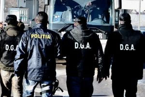 Campania ,,Tu poţi face lumină”: Sătmărenii, îndemnaţi să denunţe fapte de corupţie