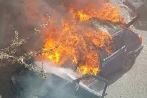 O masina a luat foc in parcarea Kaufland Nord din Ploiesti