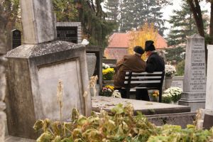 Programul slujbelor de comemorare la cimitirele din Satu Mare