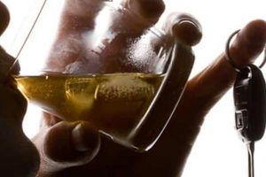 ACCIDENT RUTIER între un tânăr de 24 de ani din Teiuş, beat criţă, şi un… GARD