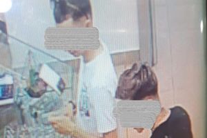 Il mai stiti pe hotul cu Maserati, din Ploiesti? Am aflat ca e Albert Mihailescu, baiatul 