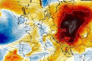 Un val de aer tropical o să ajungă în România, împingându-l pe cel polar. Temperaturile pot ajunge la 25 de grade