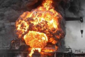 Trei morti in explozia unui vas-cisterna rus care nu avea la bord incarcatura