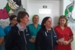Secţia de Pediatrie a spitalului din Caransebeş a îmbrăcat haine noi