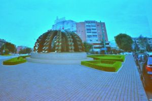 Monument spectaculos în faţa Spitalului Judeţean, pentru cei care au protestat în 15 Noiembrie 1987