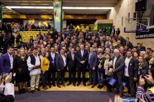 PSD-iştii văd venind cea mai mare înfrângere de după Revoluţie. Iohannis: PSD bagă în disperare pensionarii cu o minciună gogonată