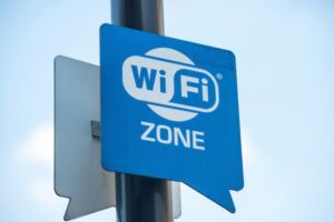 Încă o localitate din Harghita câştigă voucherul de 15.000 de euro pentru internet wireless gratuit