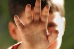 Numarul copiilor care aveau ambii parinti plecati la munca in strainatate, in scadere cu 8,7% la finele primului semestru