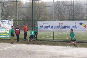 70 de ani de oină la Ţiţeşti